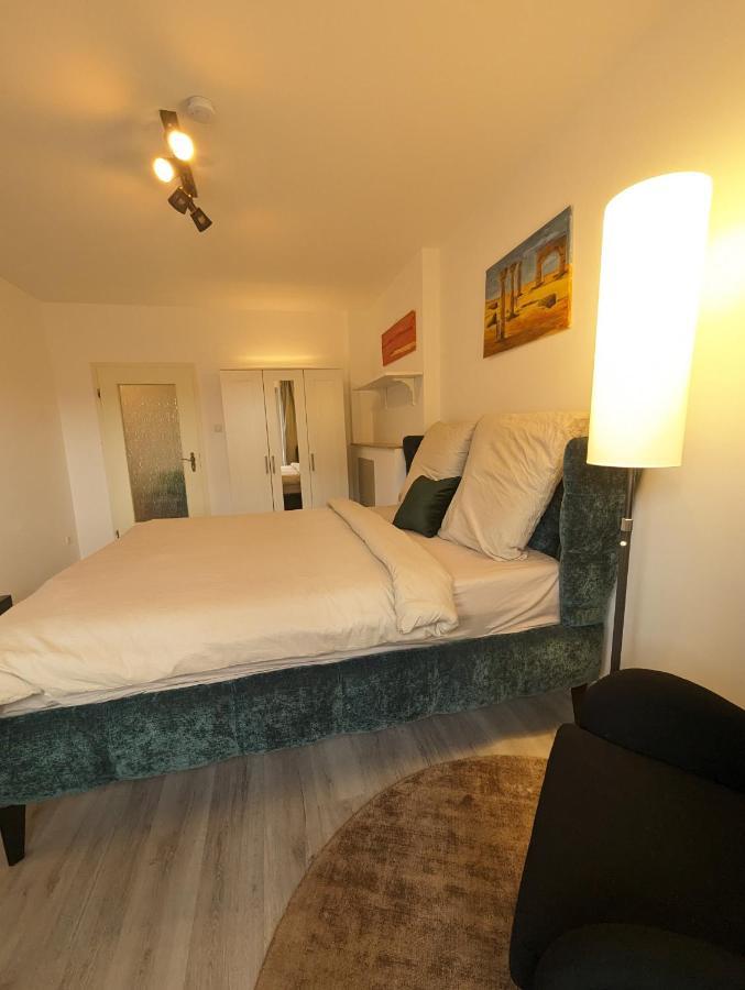 Gemuetliche Zimmer Im Herzen Der Stadt Em-Apartments Deutschland Bielefeld Ngoại thất bức ảnh